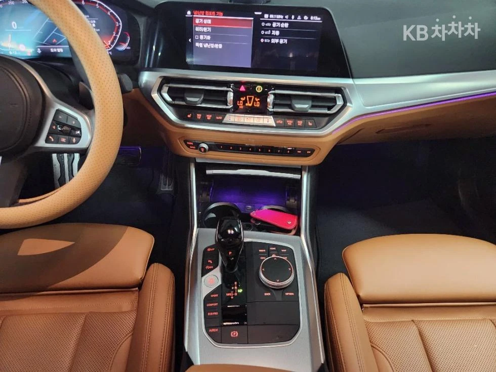 BMW 320 M SPORT + HEAD UP/360CAM/PANORAMA/FULL, снимка 11 - Автомобили и джипове - 55432989