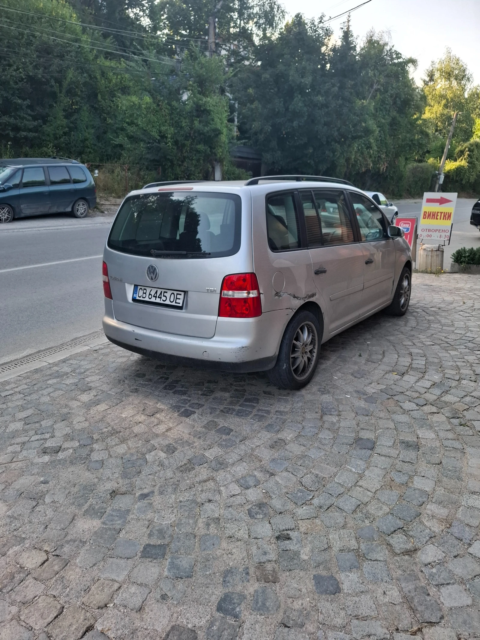 VW Touran 1.9TDI 6+ 1, снимка 5 - Автомобили и джипове - 55920871