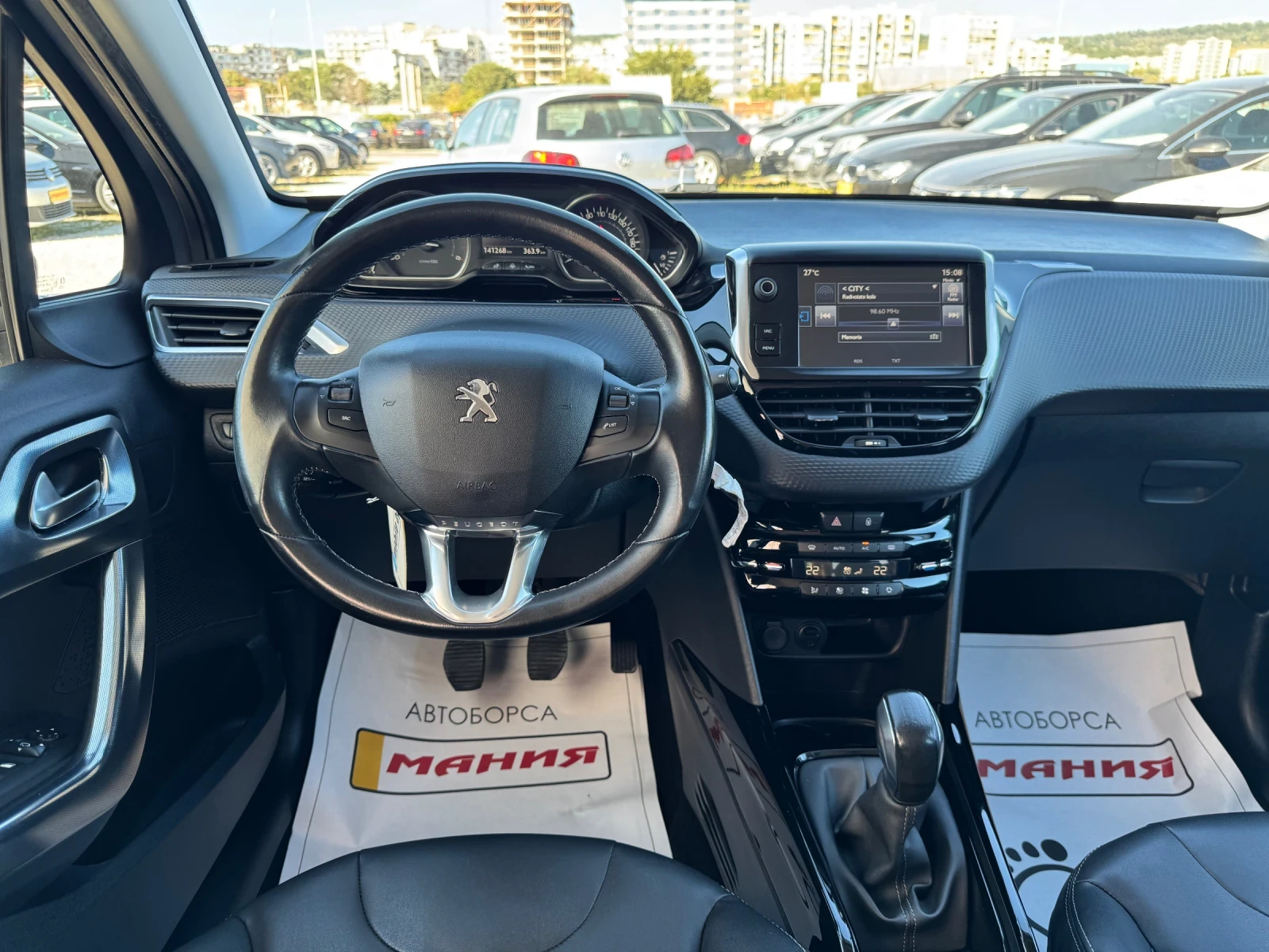 Peugeot 2008 1.6 HDI Allure 141000km, снимка 12 - Автомобили и джипове - 56010742