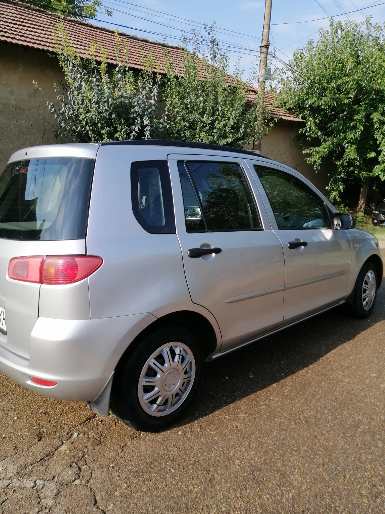 Mazda 2, снимка 2 - Автомобили и джипове - 56201301