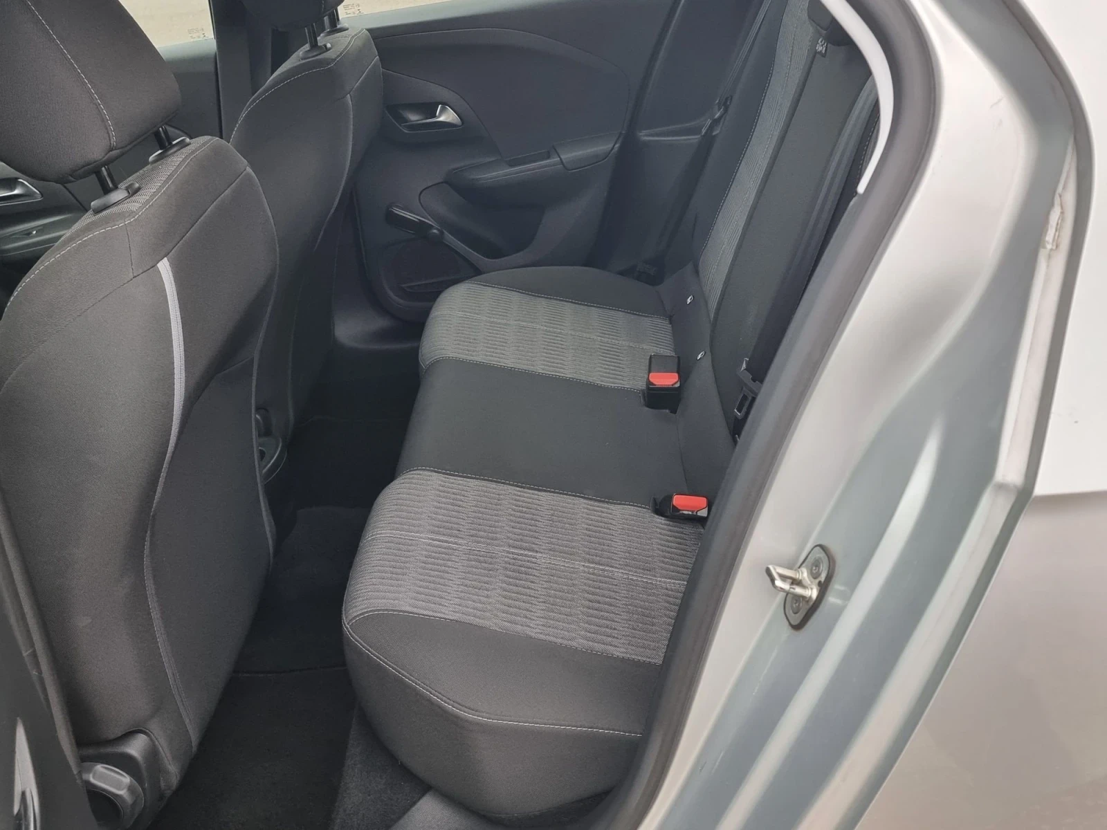 Opel Corsa 1.2 benzin, снимка 8 - Автомобили и джипове - 56457611