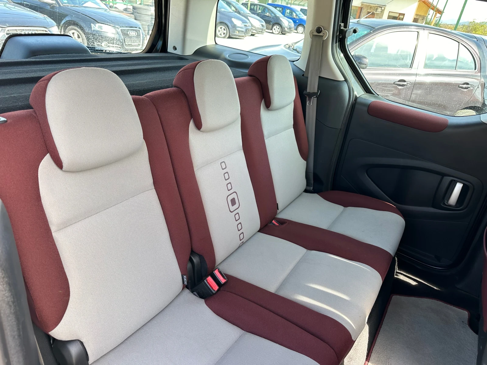 Citroen Berlingo Multispace, снимка 13 - Автомобили и джипове - 56579109