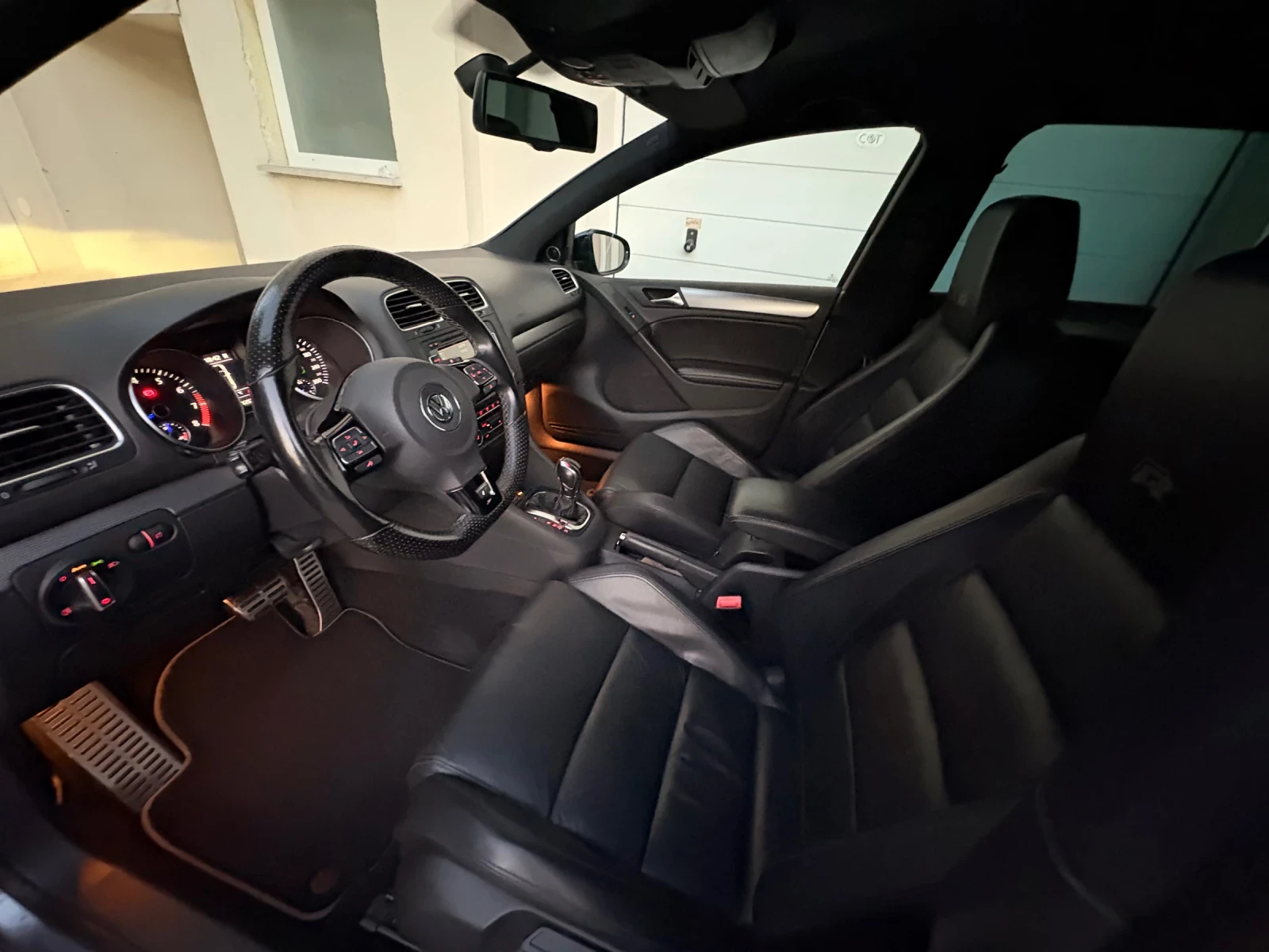 VW Golf 6R, 2.0 turbo, 4x4, снимка 5 - Автомобили и джипове - 56691757
