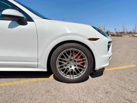 Porsche Cayenne * GTS * CARFAX * ПАНО * ОБДУХВАНЕ * ALCANTARA, снимка 7