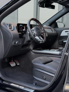Mercedes-Benz GLB35AMG 35 AMG* 4MATIC* НАЛИЧНА В БГ* ПОДГРЕВ* , снимка 11