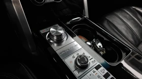 Land Rover Range rover 4400* SDV8 AB* КОЖА* ПОДГРЕВ* ОБДУХВ* ПАНОРАМА, снимка 9