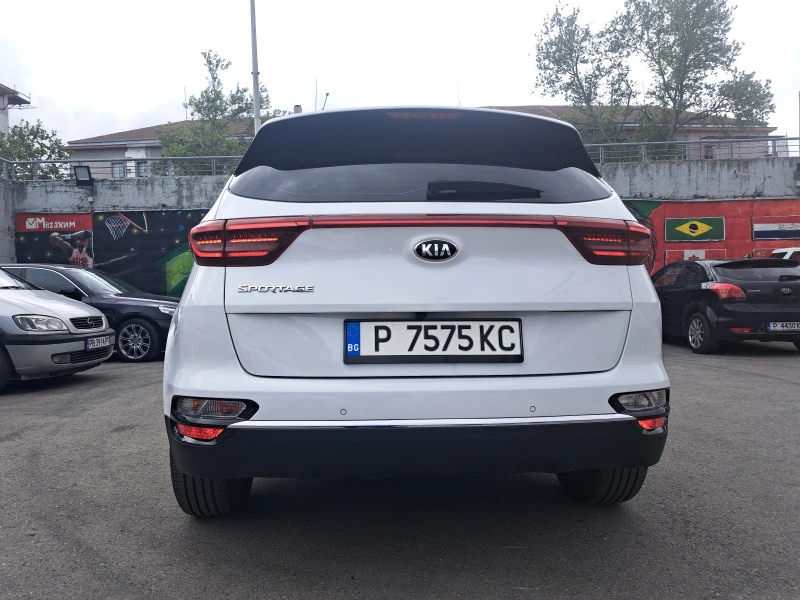 Kia Sportage, снимка 7 - Автомобили и джипове - 46997815