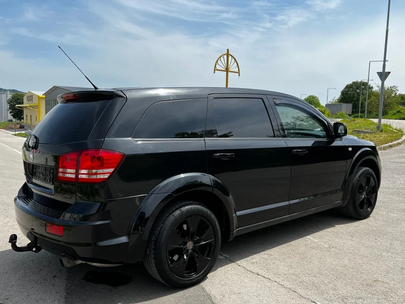 Dodge Journey, снимка 7 - Автомобили и джипове - 47389424