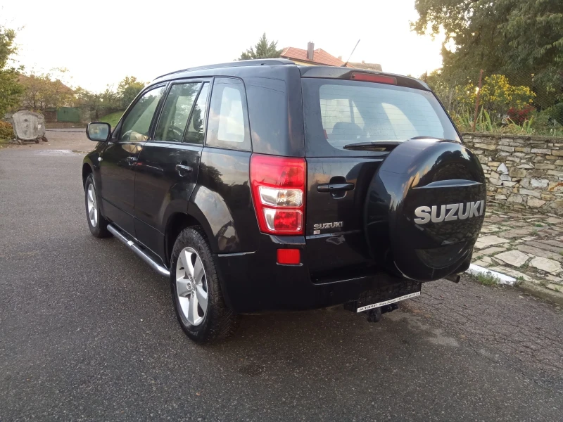 Suzuki Grand vitara 2.0 бензин 4/4 клима, снимка 7 - Автомобили и джипове - 52202644