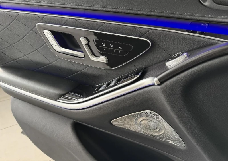 Mercedes-Benz S 500 4Matic AMG-Line, снимка 12 - Автомобили и джипове - 53378028