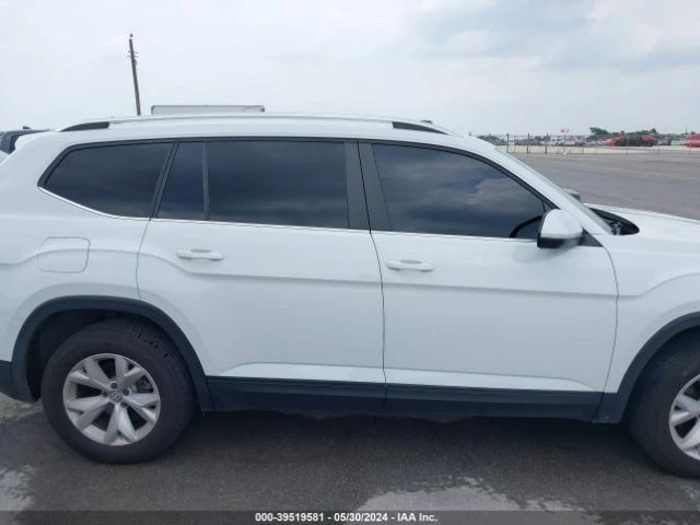 VW Atlas 3.6L V6 S, снимка 13 - Автомобили и джипове - 47531513