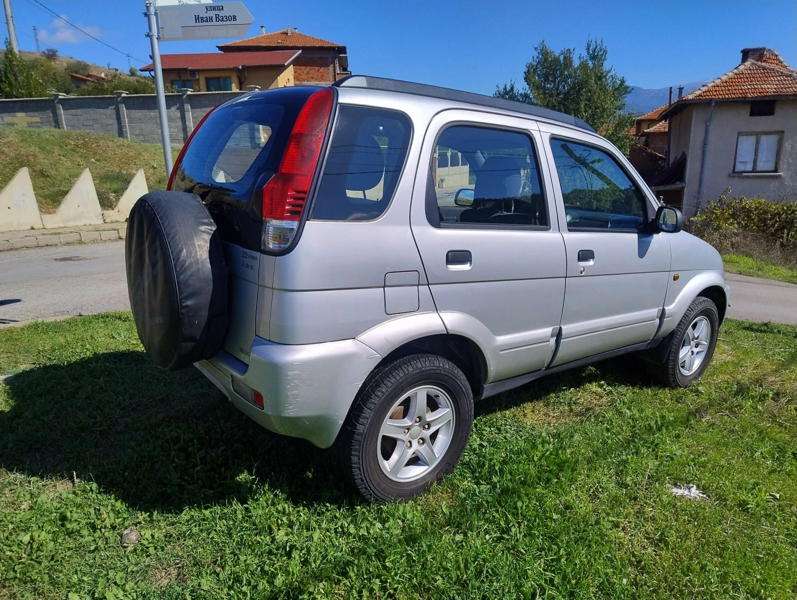 Daihatsu Terios 1.3i 4X4  - изображение 2