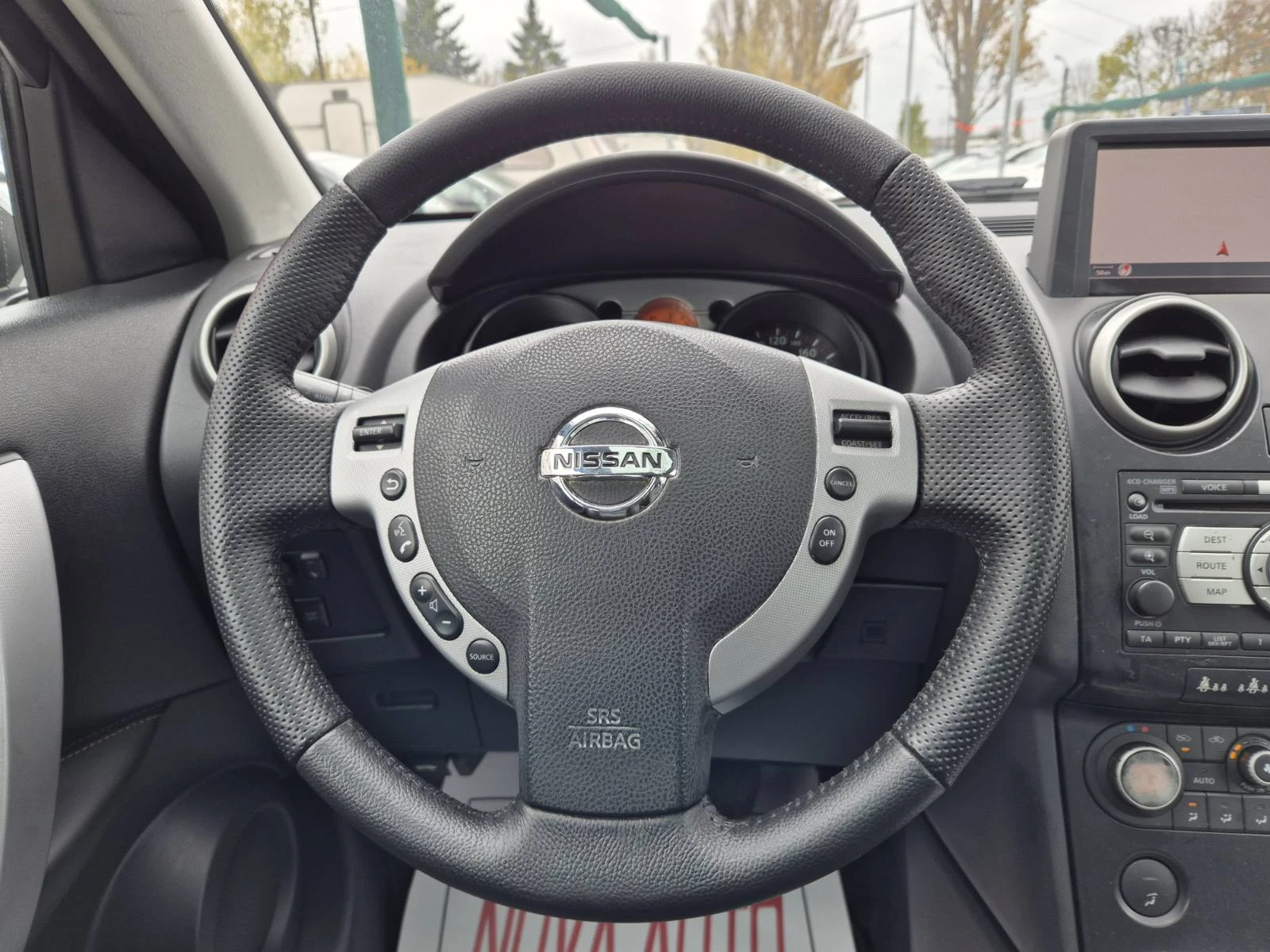 Nissan Qashqai 2.0D-150кс-4X4-AUTOMATIC-ПАНОРАМА-FULL-210.000км - изображение 8