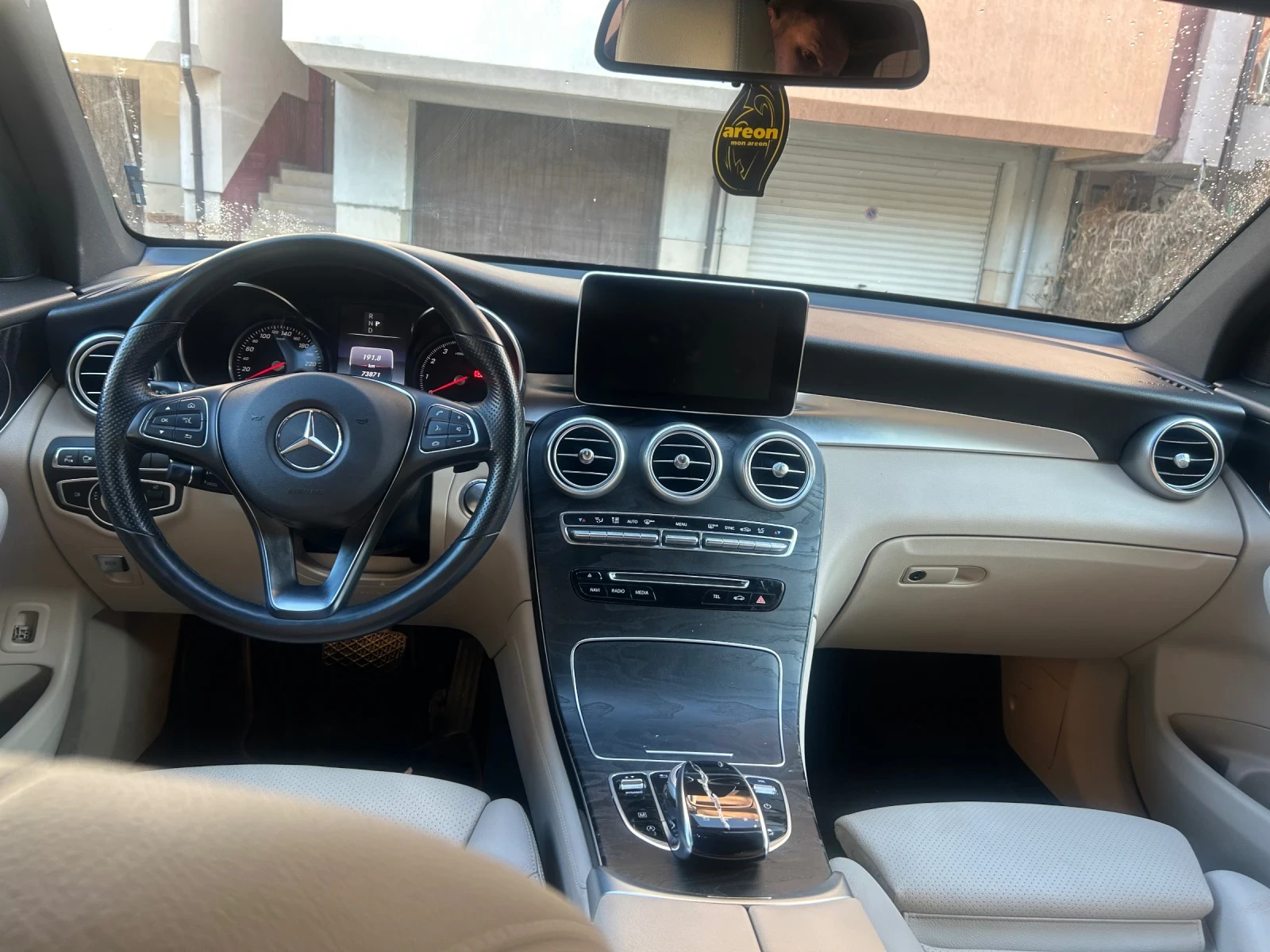 Mercedes-Benz GLC 300  - изображение 4
