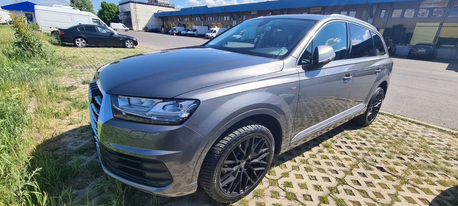 Audi Q7  - изображение 9