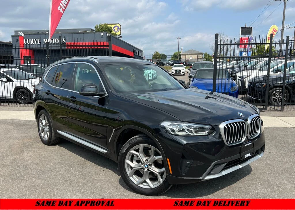 BMW X3 xDrive30i PANO* CARPLAY* AMBIENT* CAM* BLINDSPOT*  - изображение 2