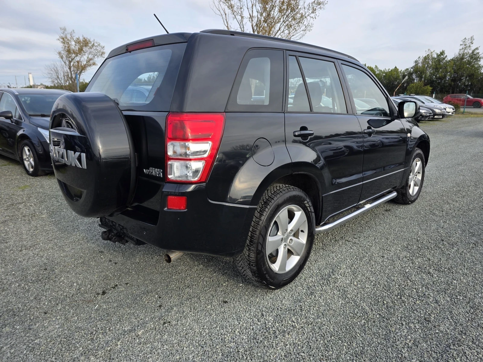 Suzuki Grand vitara 2.0 бензин 4/4 клима, снимка 5 - Автомобили и джипове - 53801505