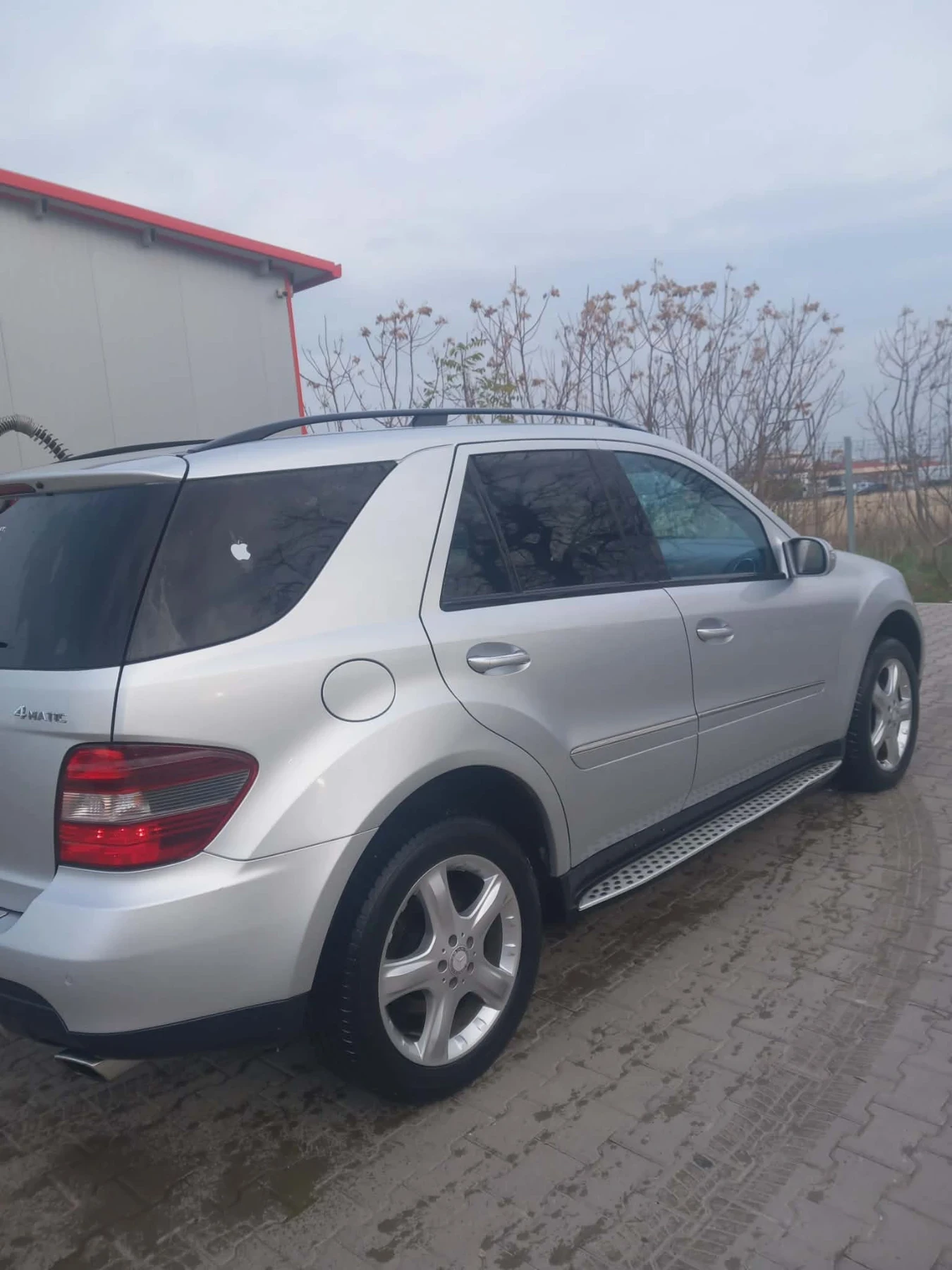 Mercedes-Benz ML 320  - изображение 8