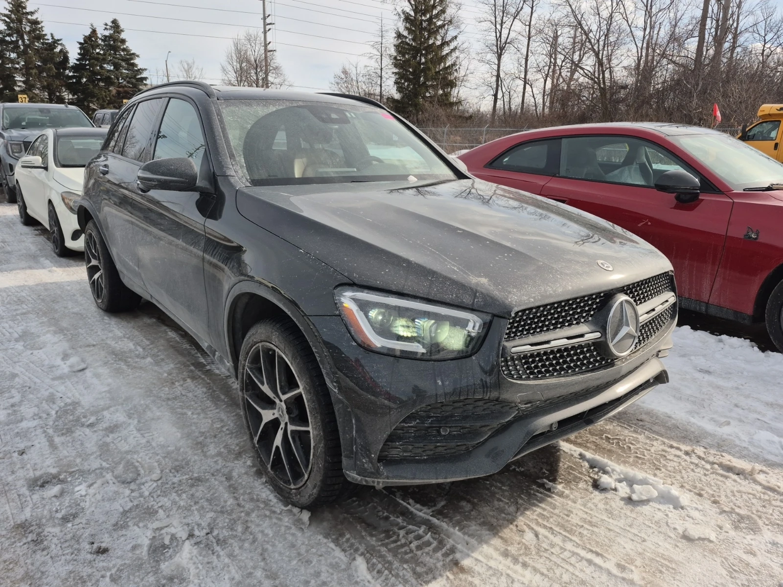 Mercedes-Benz GLC 300 4MATIC - изображение 2