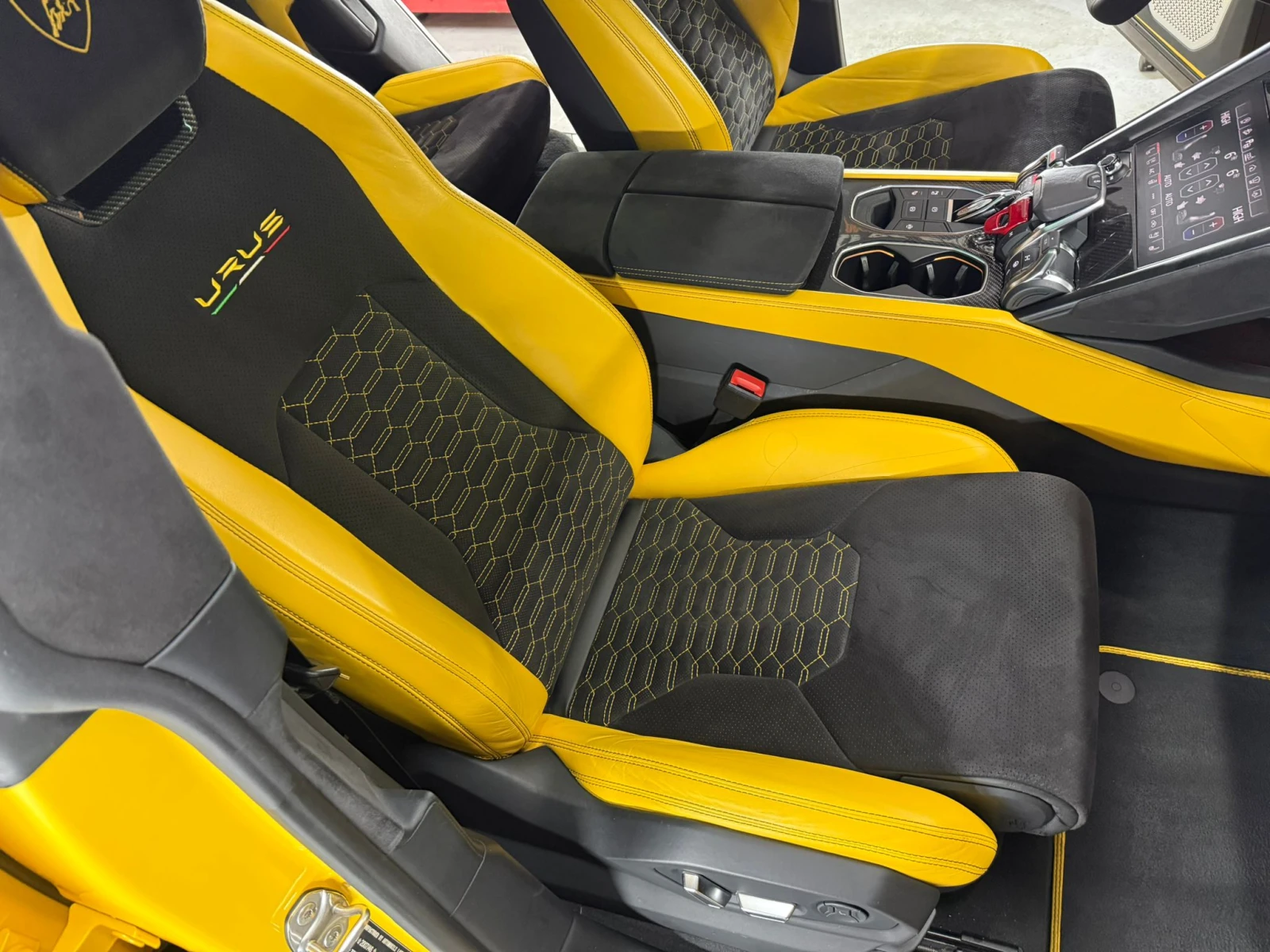 Lamborghini Urus Perfomante Full Carbon | Mobile.bg � ����������� 15