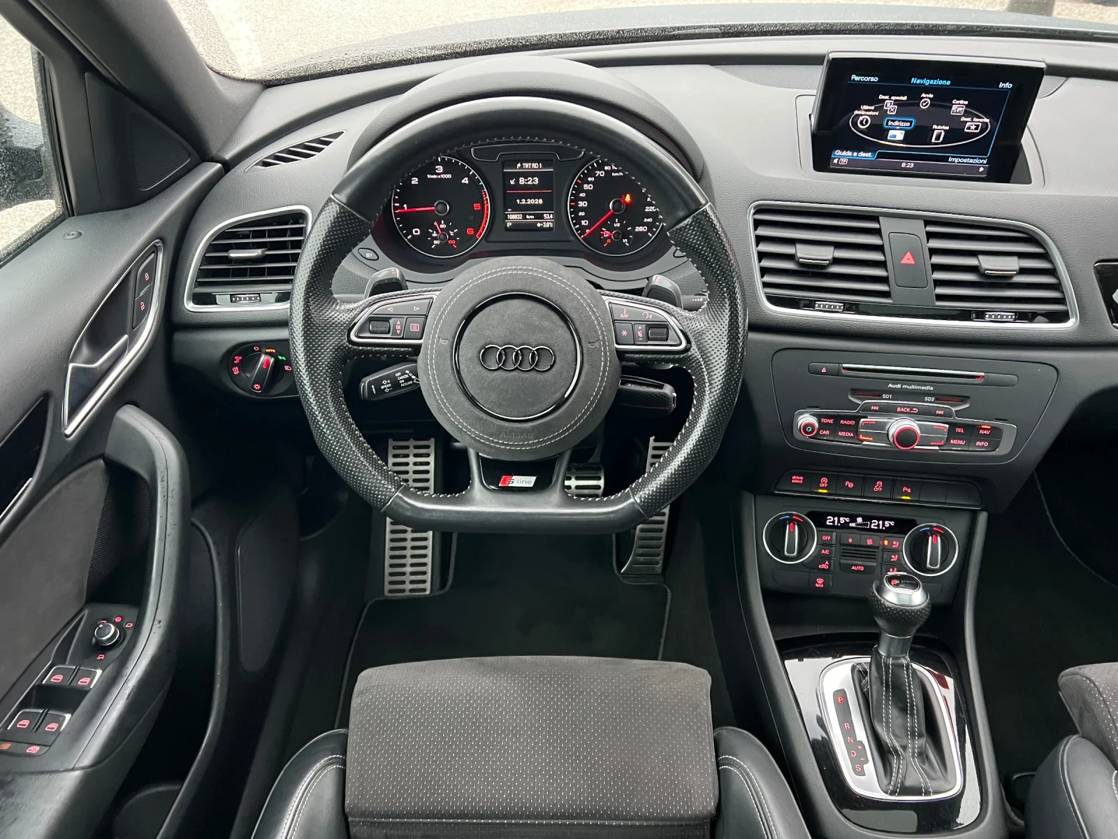 Audi Q3 2.0TDI* AUT* 100%km* 184ks* PANORAMA* FASE* FULL* , снимка 16 - Автомобили и джипове - 53738283