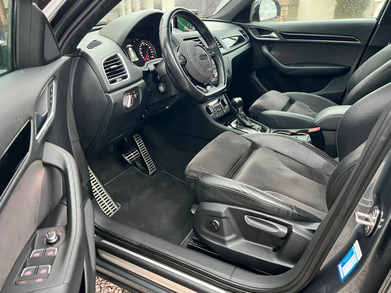 Audi Q3 2.0TDI* AUT* 100%km* 184ks* PANORAMA* FASE* FULL* , снимка 2 - Автомобили и джипове - 53738283