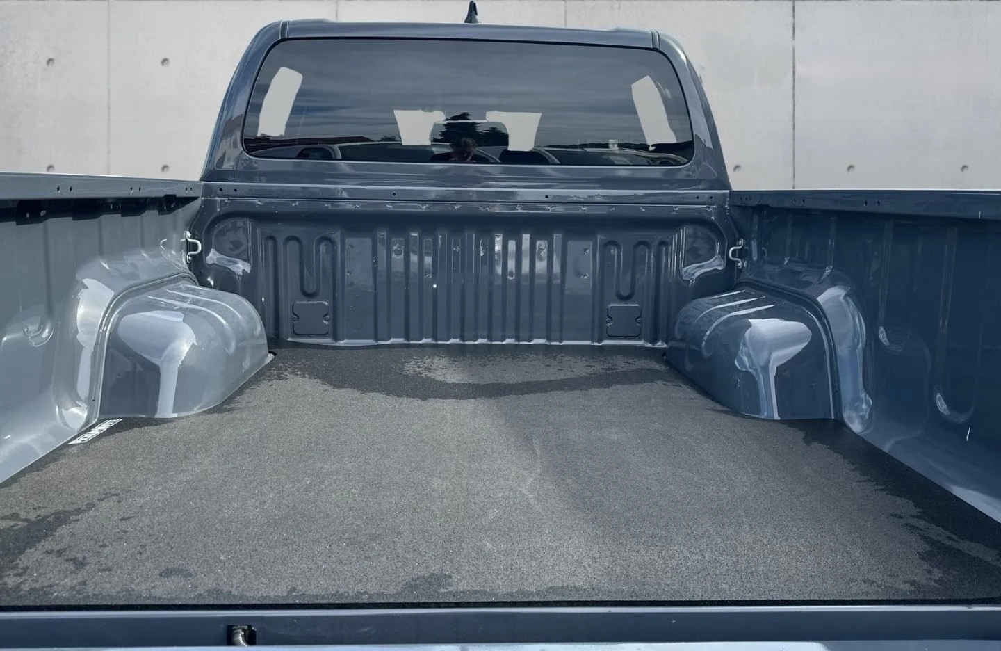 Toyota Hilux 2.8 D-4D / MILD HYBRID / DOUBLE CAB / LED / 4X4 / | Mobile.bg � ����������� 14
