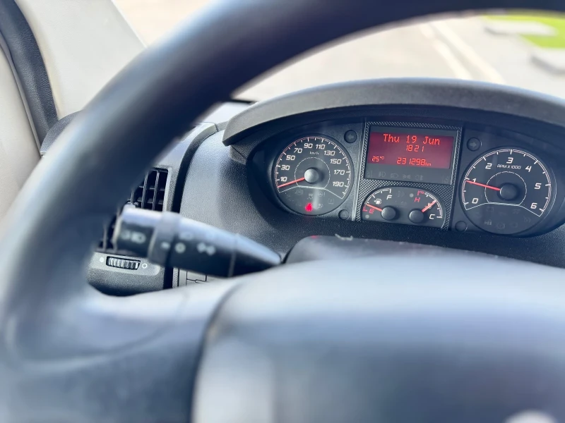 Peugeot Boxer 2.0 130hp МАКСИ БАЗА!!ТОП!!!КЛИМАТИК!!!ТЕМПОМАТ!!!, снимка 9 - Бусове и автобуси - 52447707