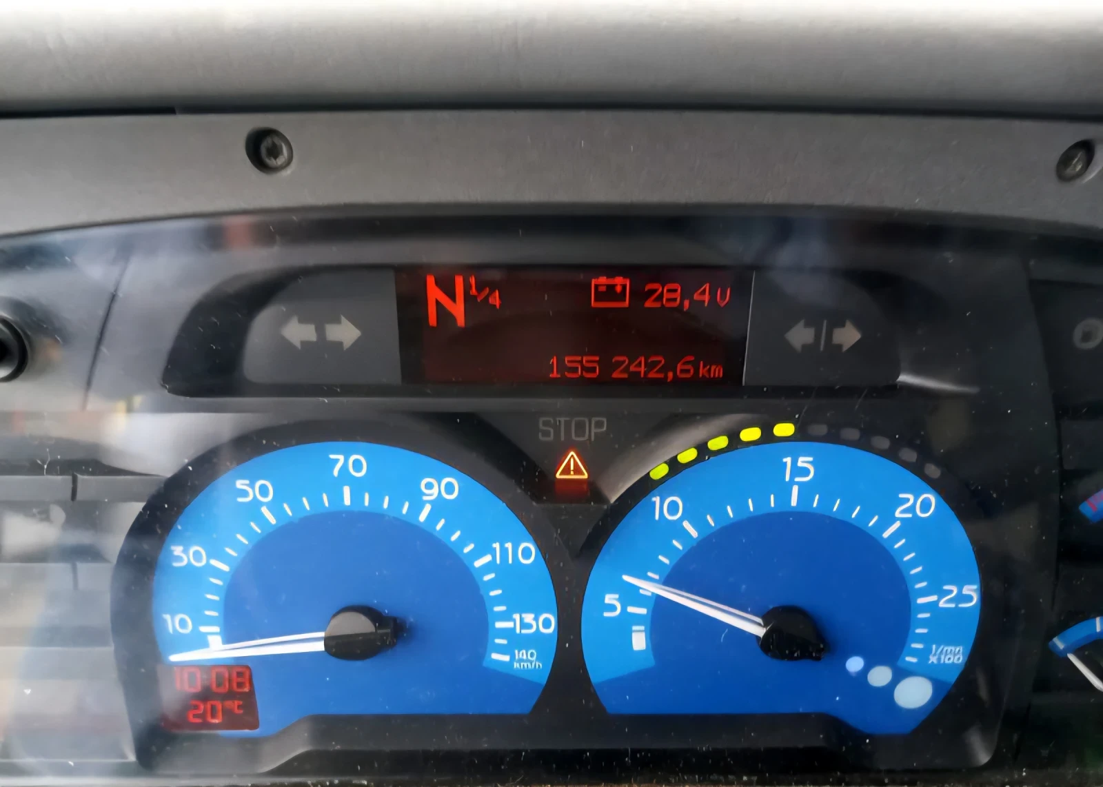 Renault Kerax 370 dci самосвал снегорин 4х4  - изображение 8