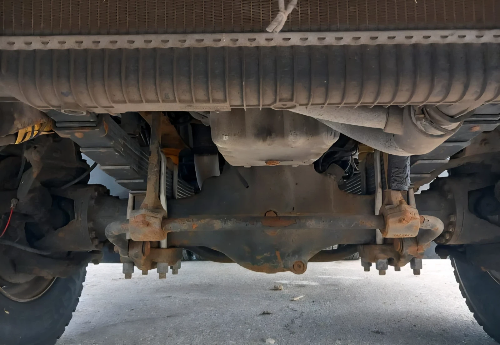 Renault Kerax 370 dci самосвал снегорин 4х4  - изображение 5