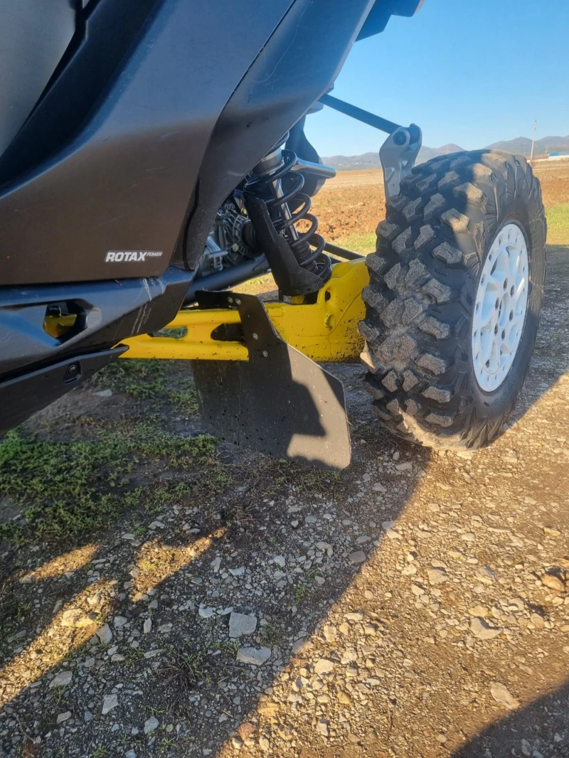 Can-Am Maverick X3 Maverick R 2024 Yellow, снимка 11 - Мотоциклети и мототехника - 51864572