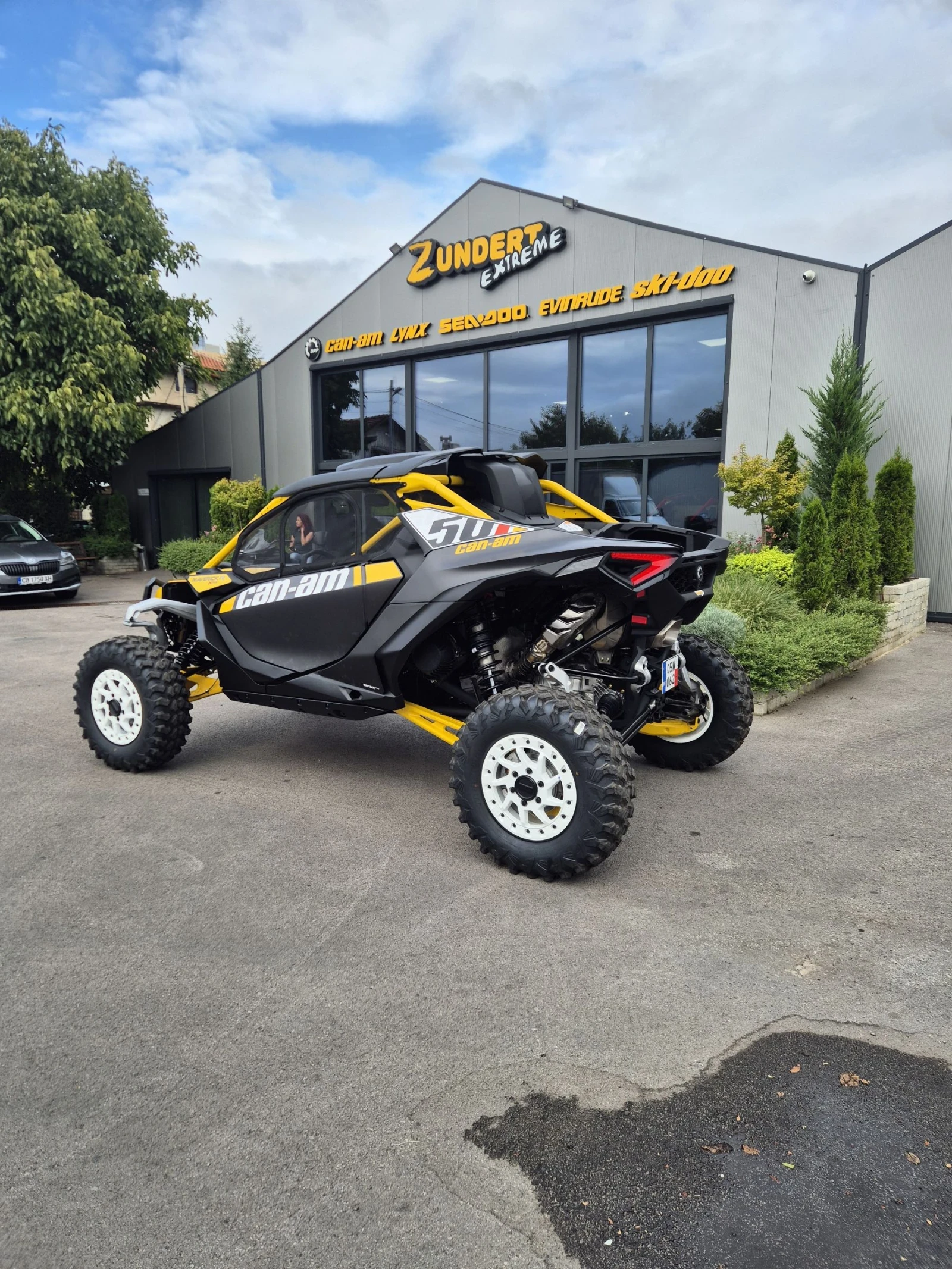 Can-Am Maverick X3 Maverick R 2024 Yellow ГАРАНЦИЯ