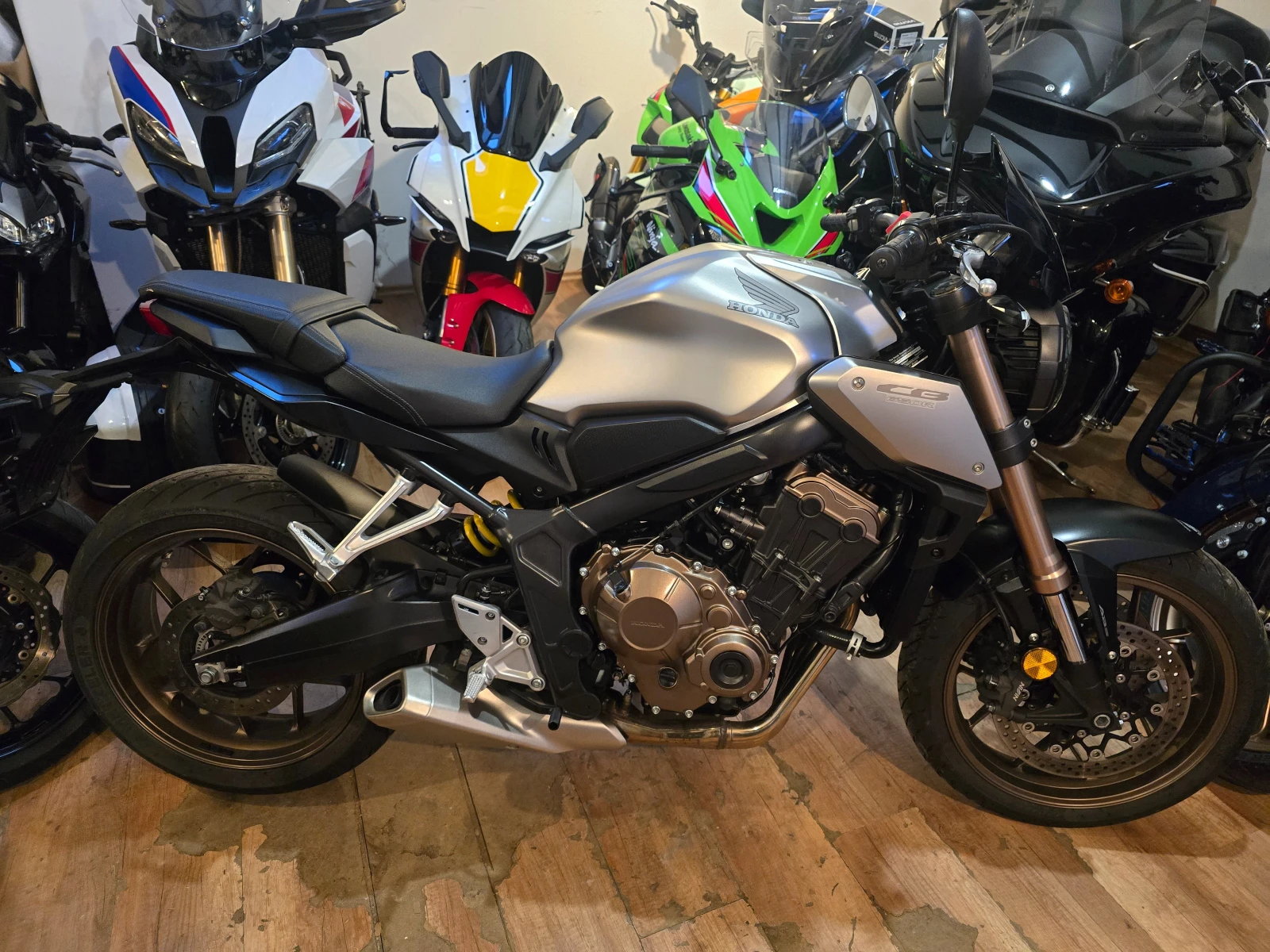 Honda Cb 650R - изображение 10