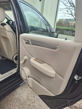 Mercedes-Benz B 170, снимка 14