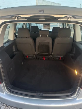 VW Touran 1.6 Бензин, снимка 8