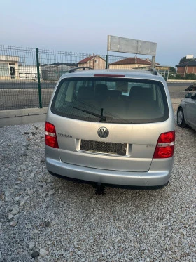 VW Touran 1.6 Бензин, снимка 3