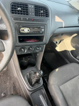 VW Polo 1.2TDİ - 11 € / 21.51 лв. - 15005887 5