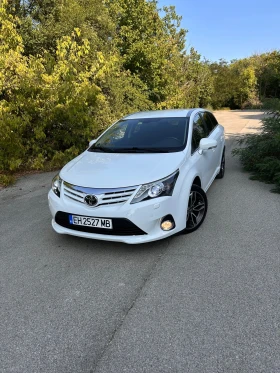������ Toyota Avensis
