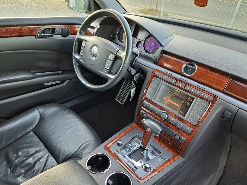 VW Phaeton 3.2, i/241ps. ГАЗ-Бенин , снимка 11 - Автомобили и джипове - 43582801