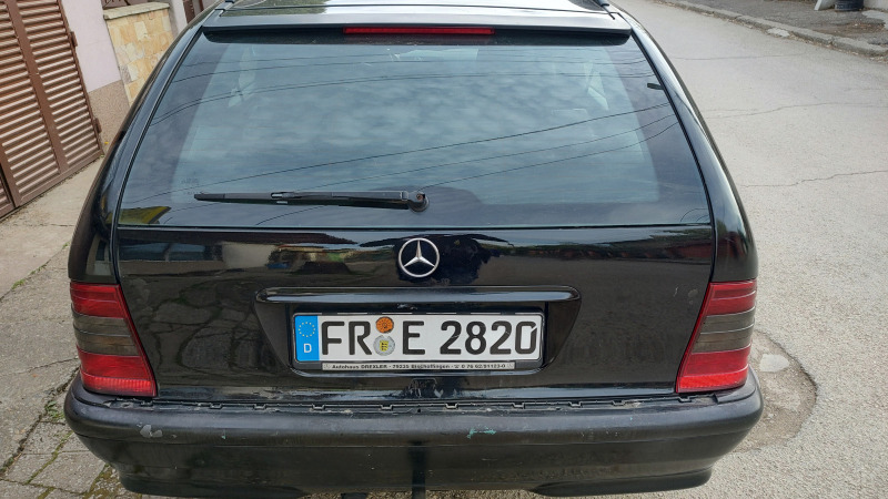 Mercedes-Benz C 200, снимка 2 - Автомобили и джипове - 45109113