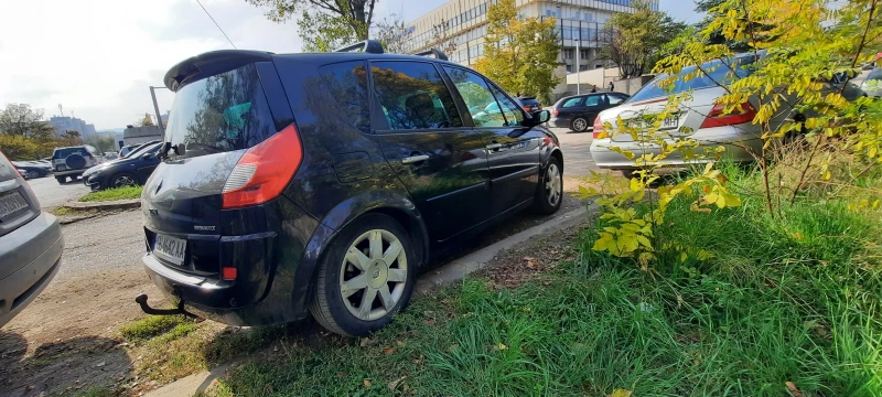 Renault Scenic 2.0 LPG 6 степ. ръчна, снимка 2 - Автомобили и джипове - 45315936