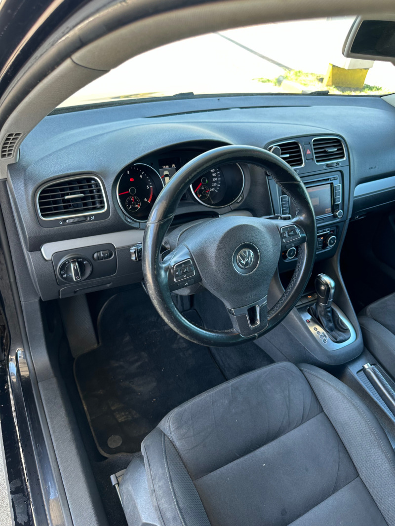 VW Golf, снимка 11 - Автомобили и джипове - 46414658