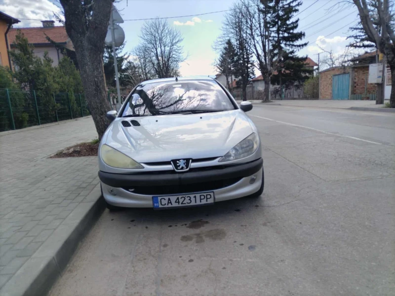 Peugeot 206 1.4 hdi, снимка 9 - Автомобили и джипове - 48056501