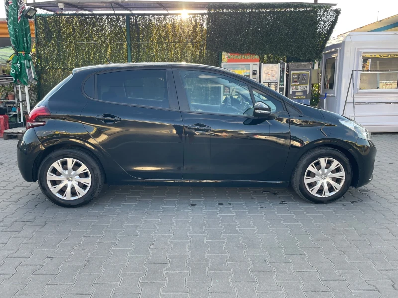Peugeot 208 1.6HDI, снимка 4 - Автомобили и джипове - 52486545