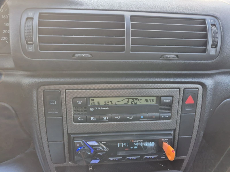 VW Passat В5, снимка 2 - Автомобили и джипове - 51452132