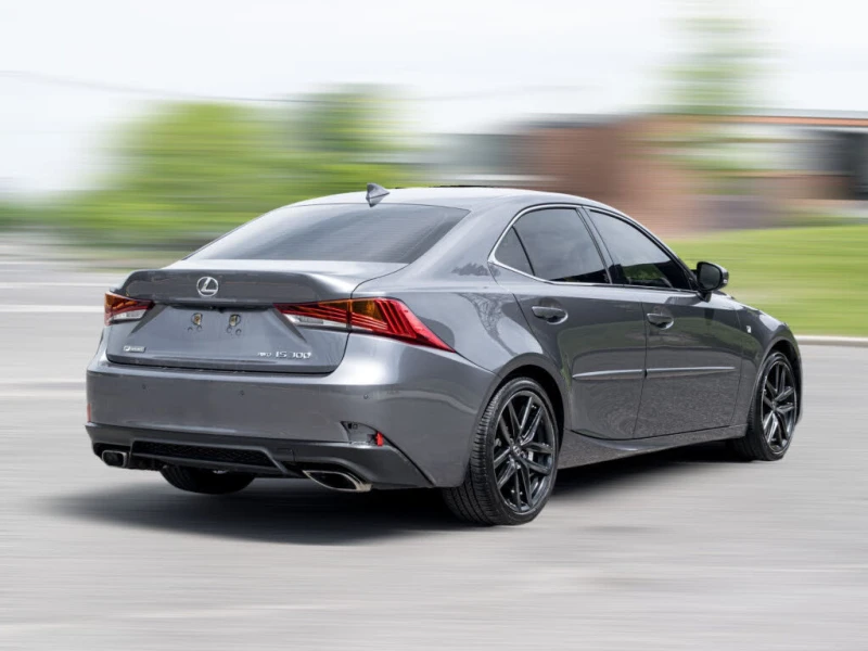 Lexus IS 300 AWD* АвтоКредит* (ЦЕНА ДО БГ), снимка 3 - Автомобили и джипове - 52517296