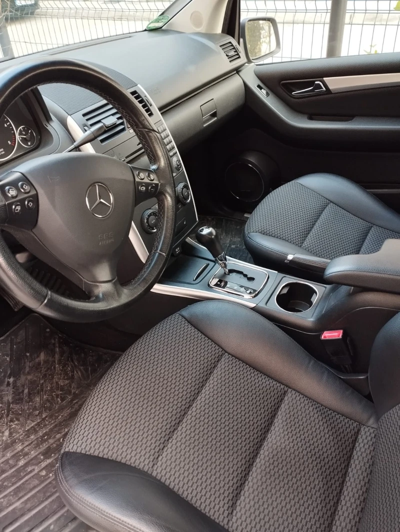 Mercedes-Benz A 200, снимка 5 - Автомобили и джипове - 52524580
