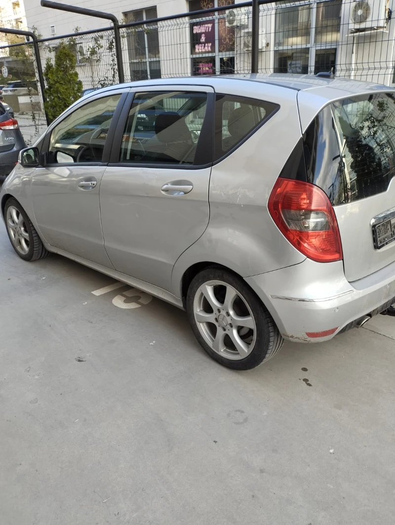 Mercedes-Benz A 200, снимка 2 - Автомобили и джипове - 52524580
