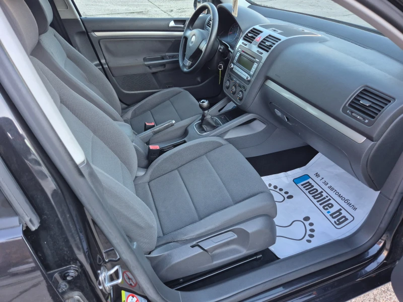 VW Golf 1.6i - 102к.с-Италия , снимка 12 - Автомобили и джипове - 52527760