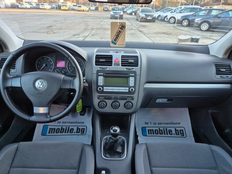 VW Golf 1.6i - 102к.с-Италия , снимка 7 - Автомобили и джипове - 52527760